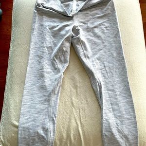 Lulu Lemon woman’s leggings